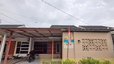 Rumah Modern Minimalis, Lokasi Strategis di Tengah Kota Tangerang #HR