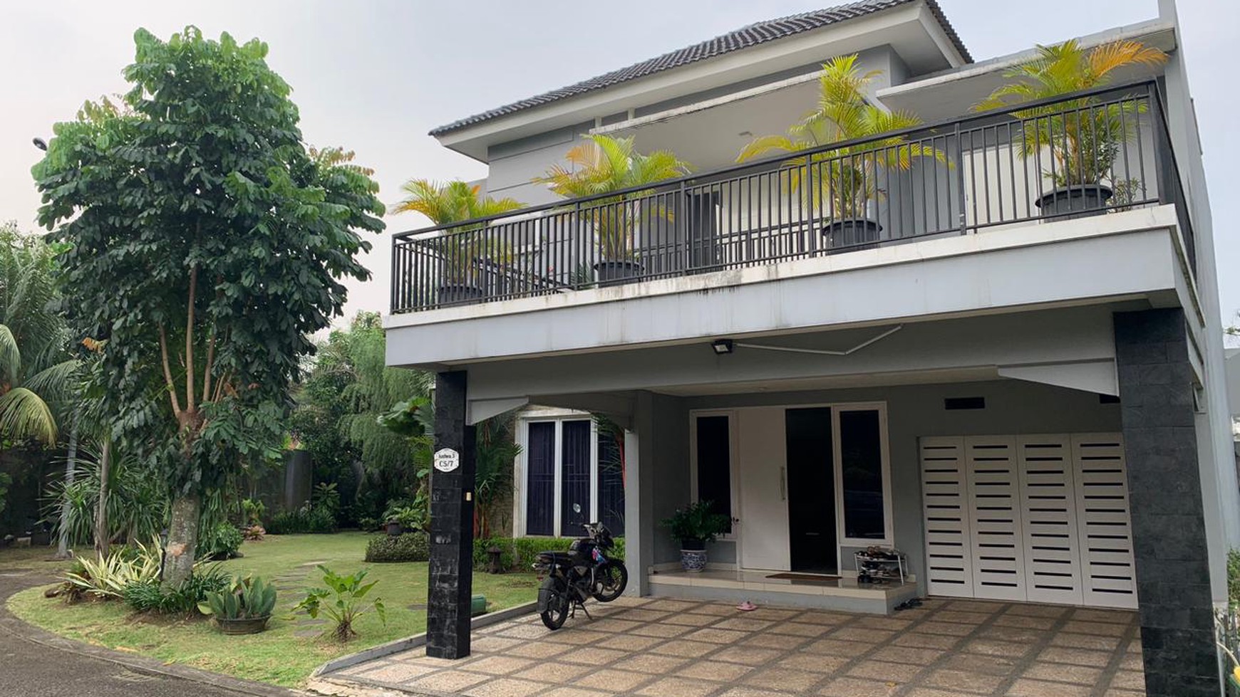 Rumah Mewah di Kawasan Elit BSD Hunian Nyaman & Aman 