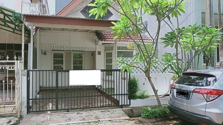 Rumah Minimalis Depan Taman Di Sektor 5 Bintaro Jaya Tang Sel