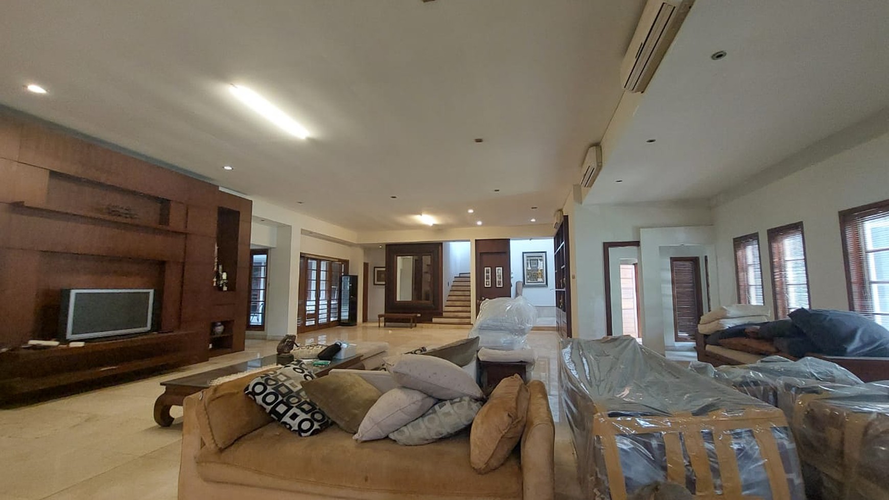 Rumah lux siap huni di bintaro