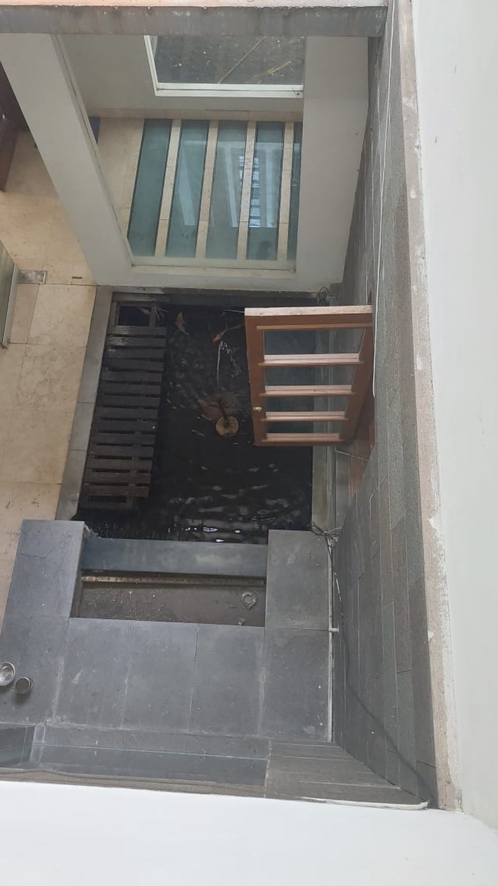 Rumah lux siap huni di bintaro