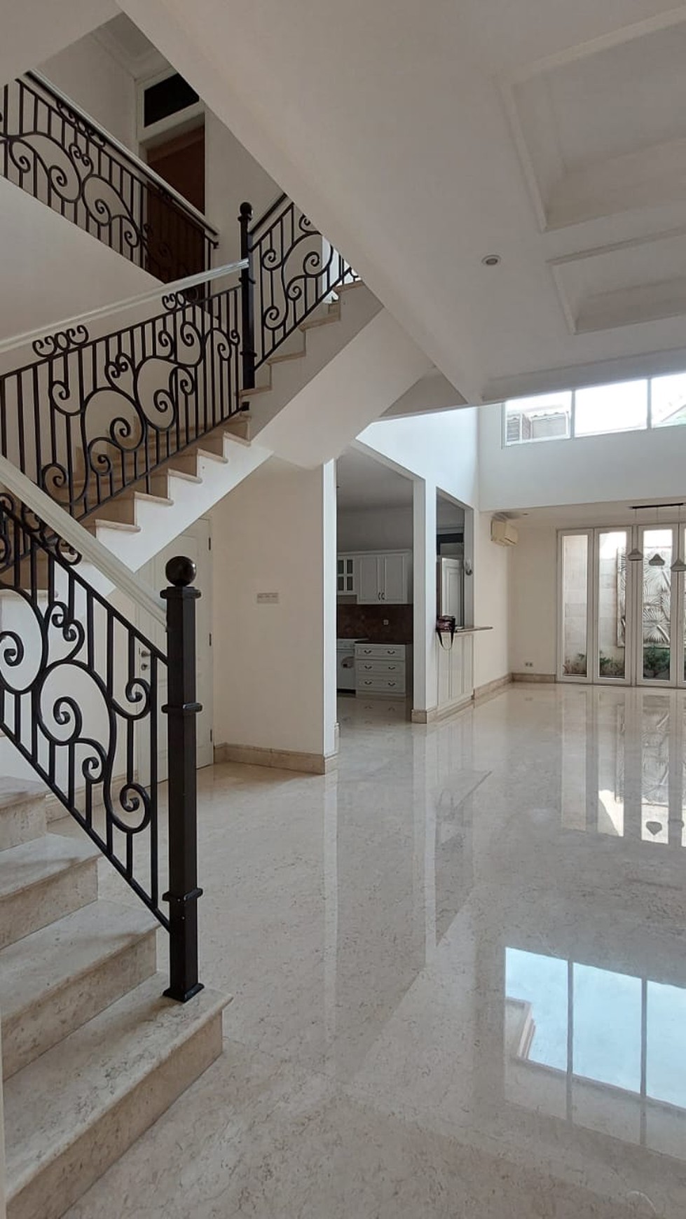 Rumah Lux siap huni di gedung pinang jakarta