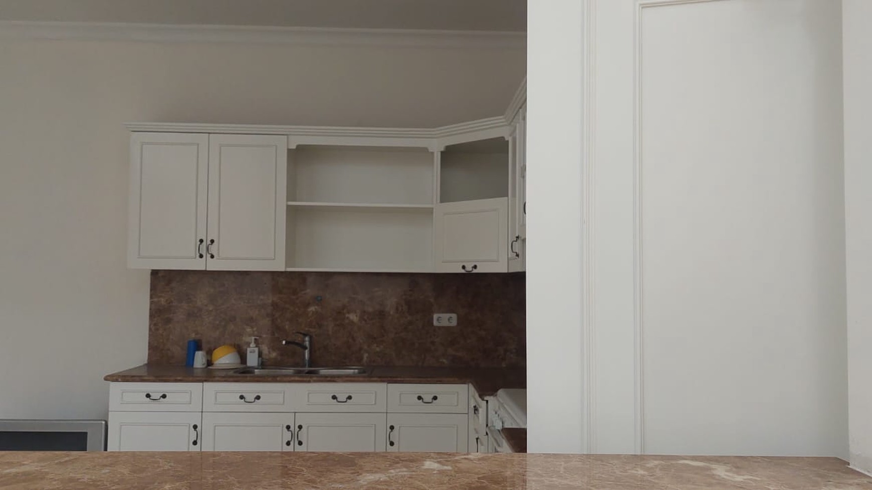 Rumah Lux siap huni di gedung pinang jakarta