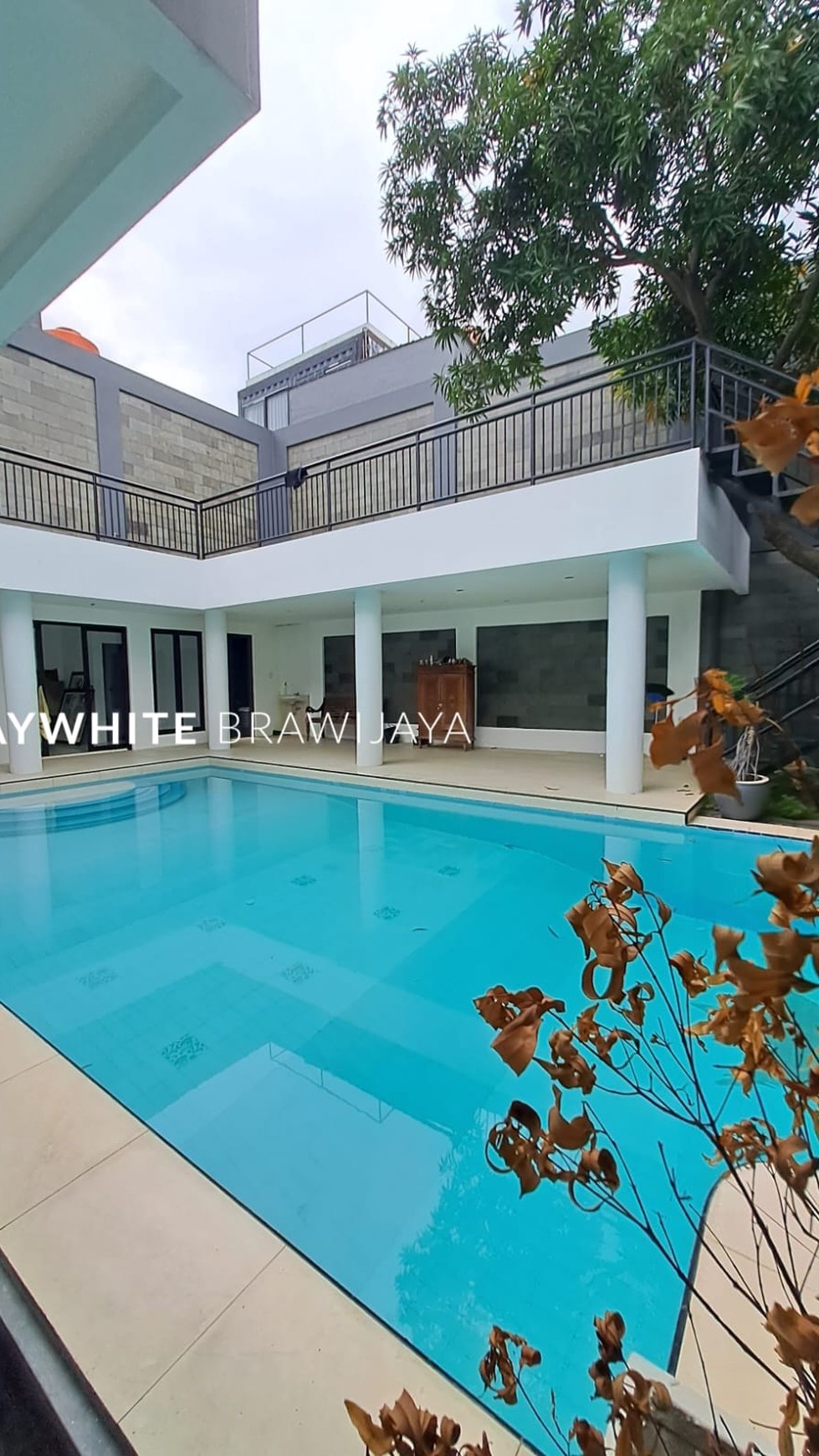 Disewakan Rumah Modern Minimalis Area Cipete Utara