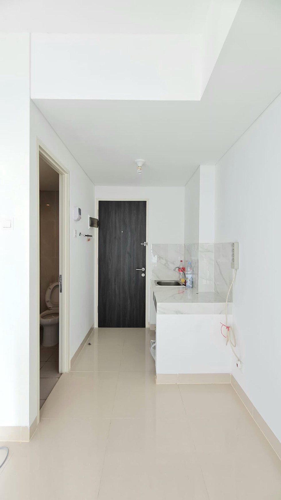 Studio Unit Furnished Serpong Garden Apartment