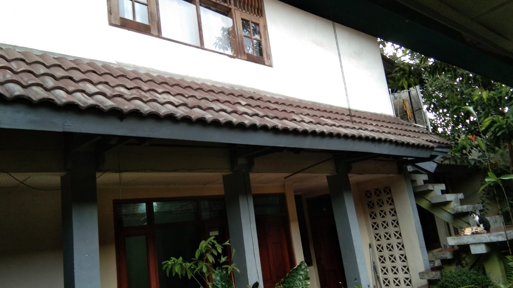 Rumah Bagus Siap Huni di Gegerkalong, Bandung