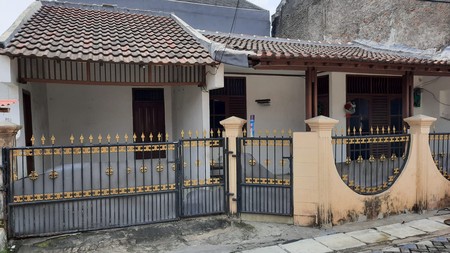 Rumah murah di komplek paku alam paku jaya serpong