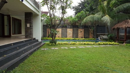 Great House with Fabulous Garden at cilandak , jakarta selatan