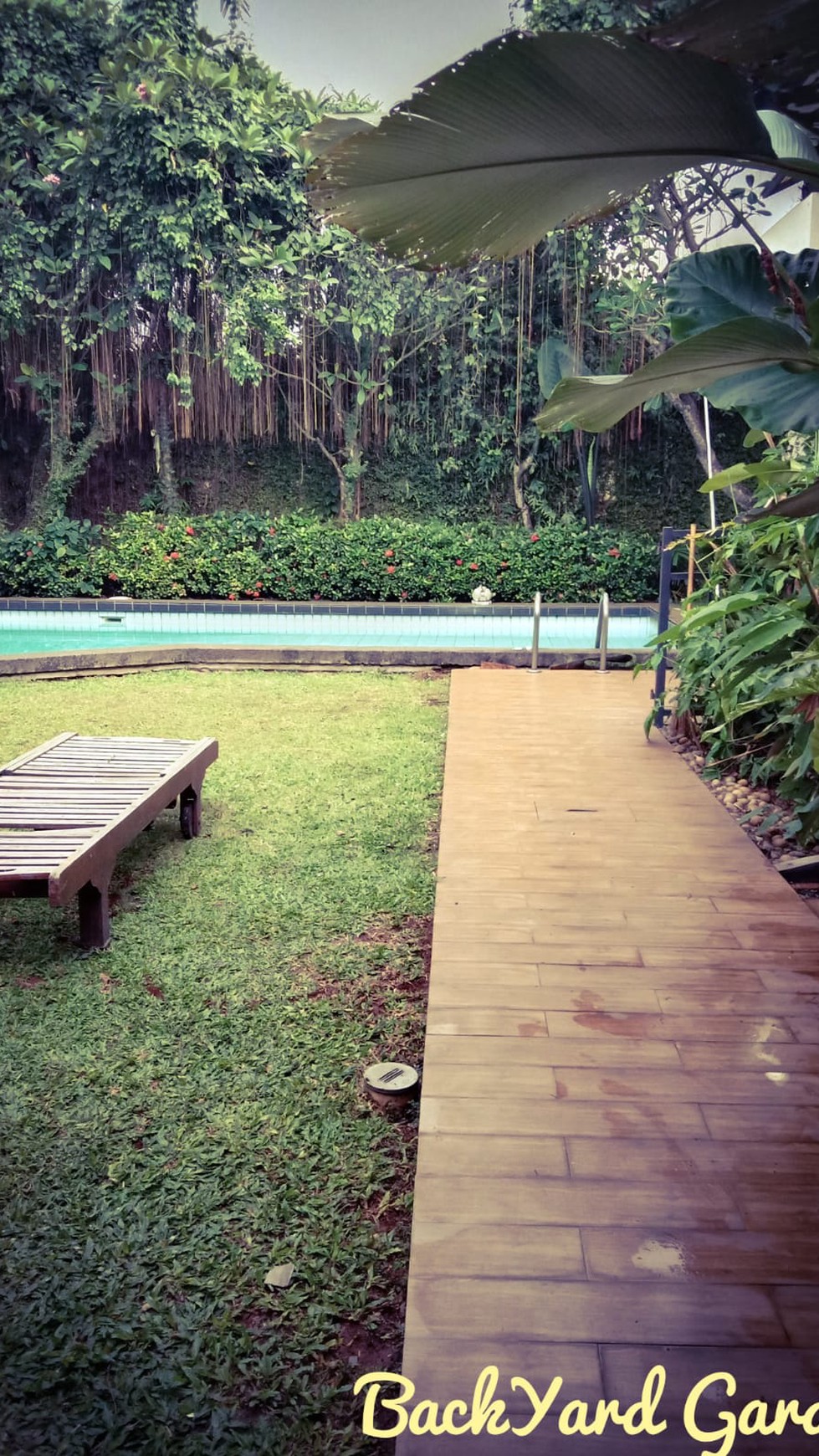 Beautiful House with Big Backyard at Kemang Area