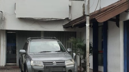 Ruko lokasi strategis cocok untuk usaha di Bintaro