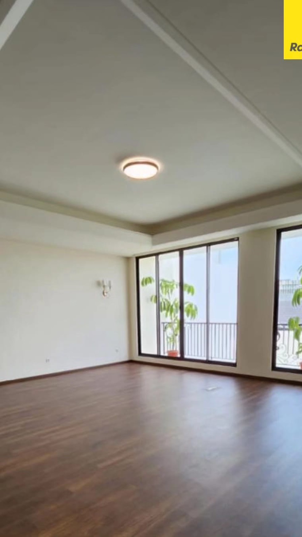 Rumah Baru 3Lantai Pondok Indah Hanya 500M Dari Gatte Toll JORR