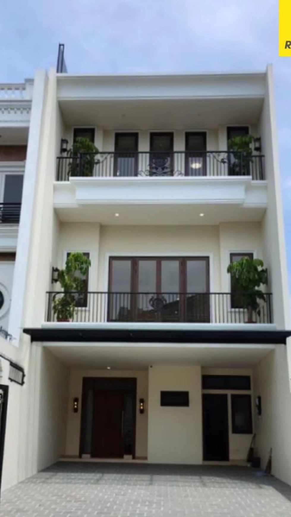 Rumah Baru 3Lantai Pondok Indah Hanya 500M Dari Gatte Toll JORR