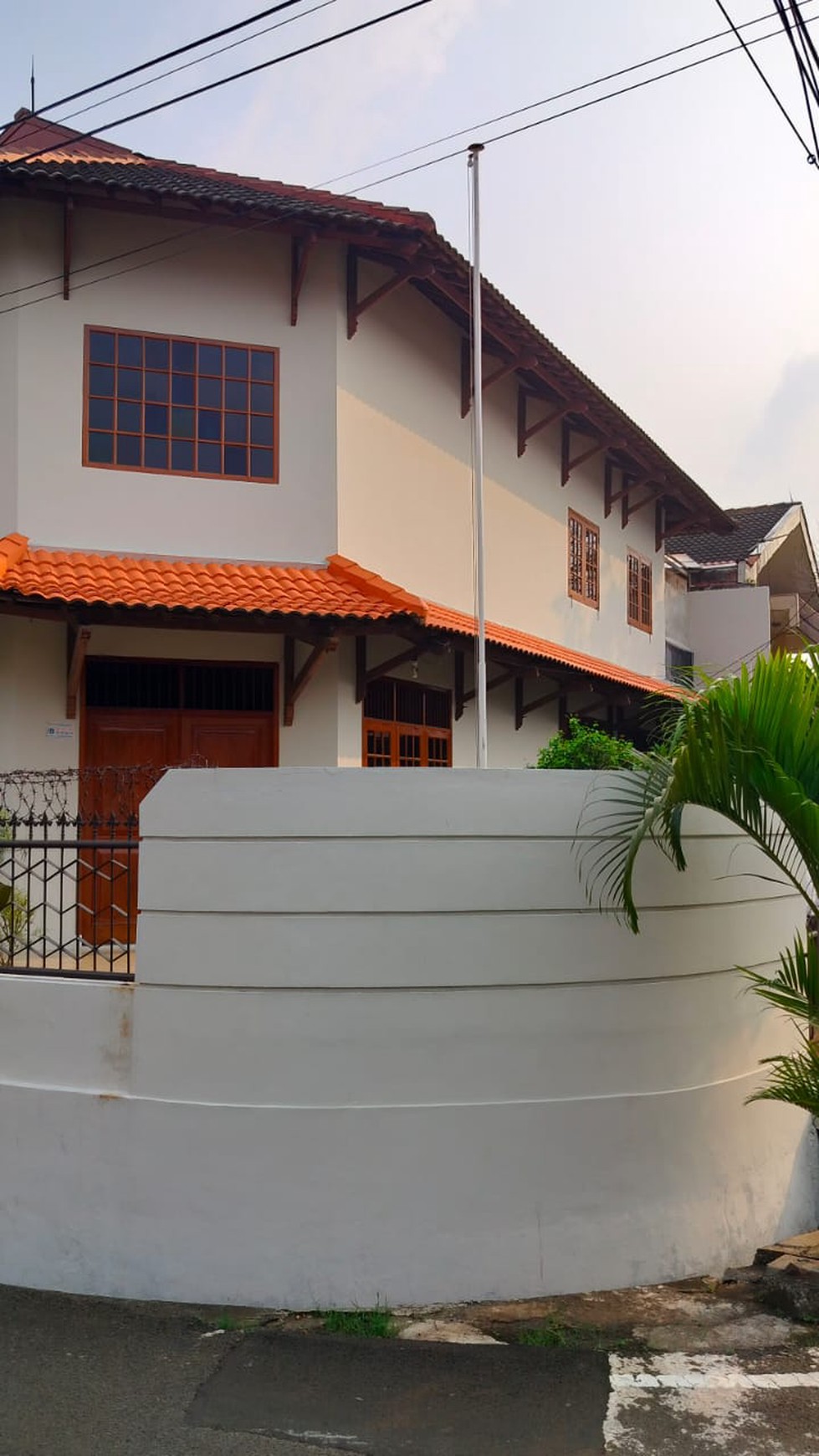 Di Jual Rumah  di Jl Bendi Raya Kebayoran Lama Jakarta Selatan