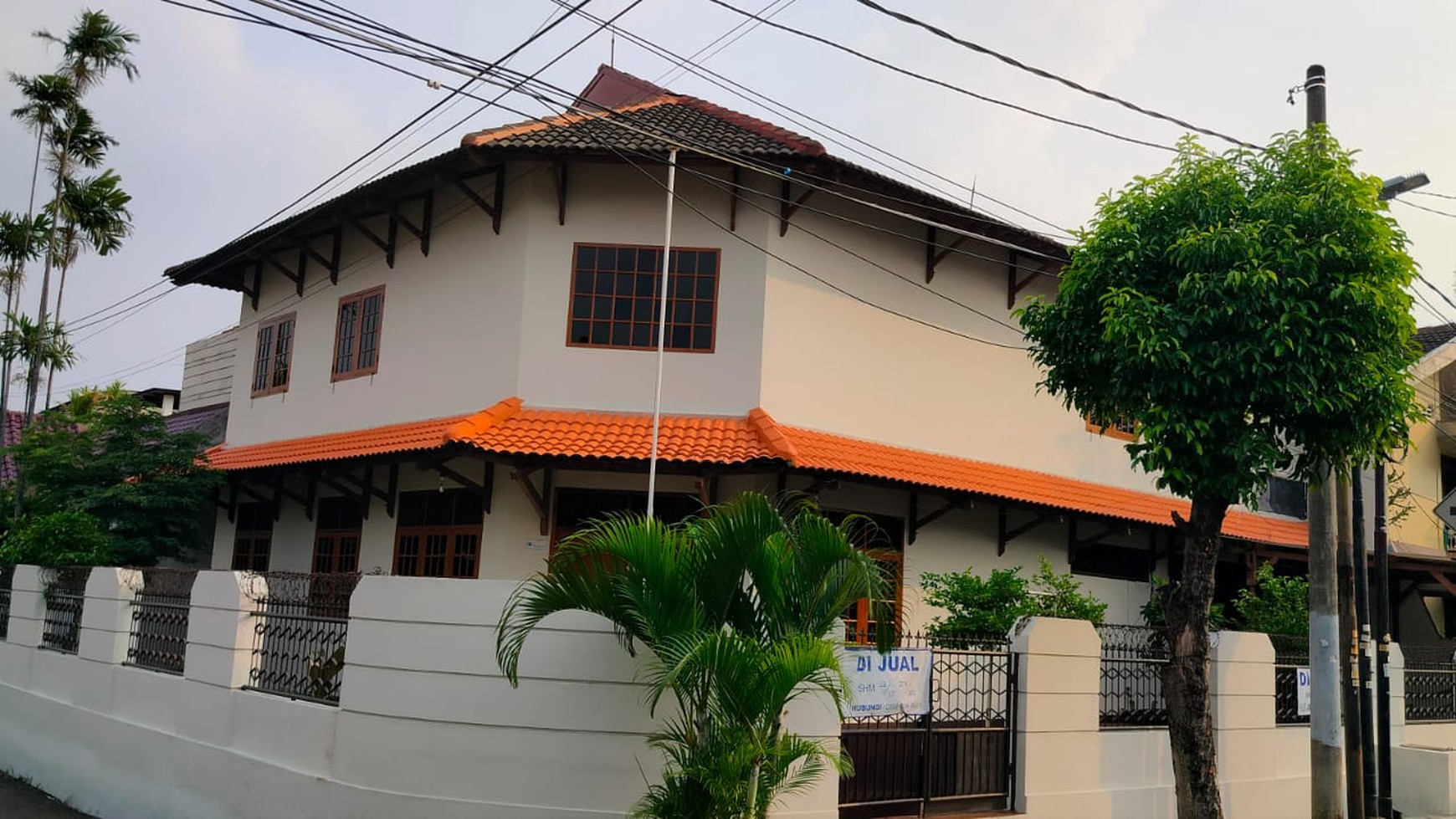 Di Jual Rumah  di Jl Bendi Raya Kebayoran Lama Jakarta Selatan