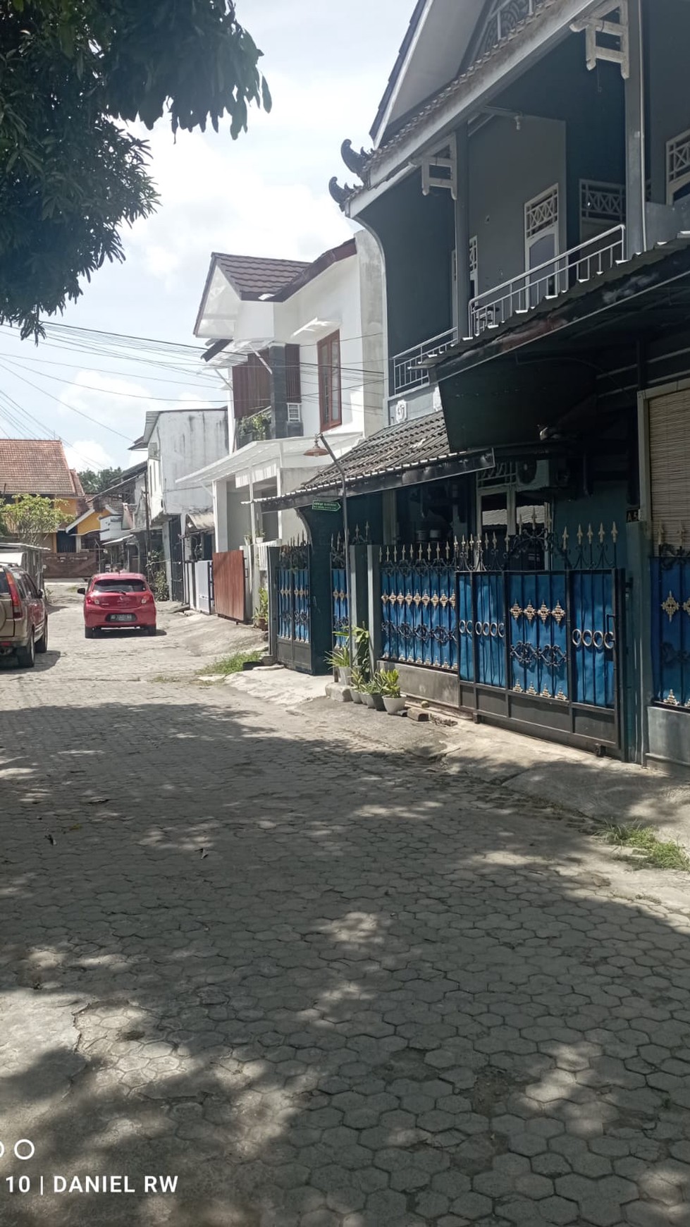 Rumah Tinggal 2 Lantai di Perum Villa Gading Estate Ngemplak Sleman 