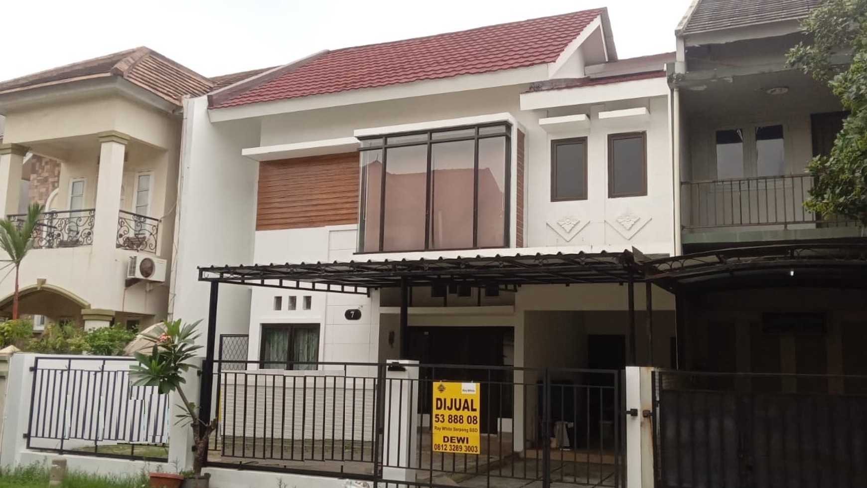 Rumah Rapi Siap Huni Anggrek Loka BSD city