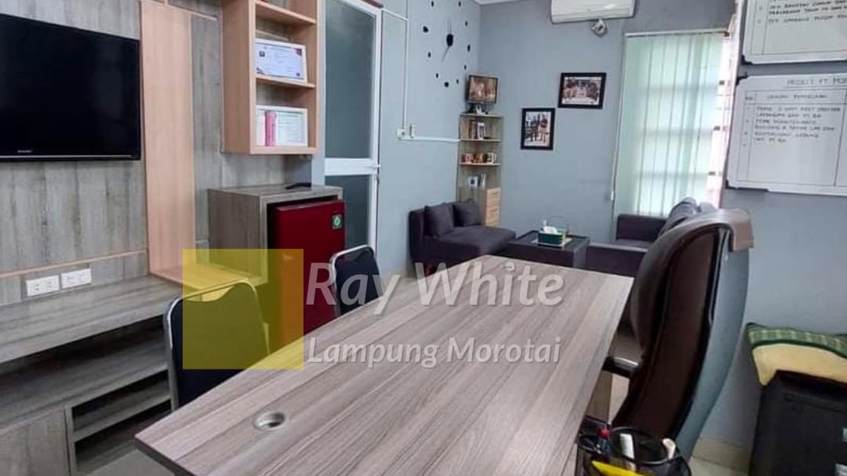 Dijual Rumah Dua Lantai  Ex Kantorai