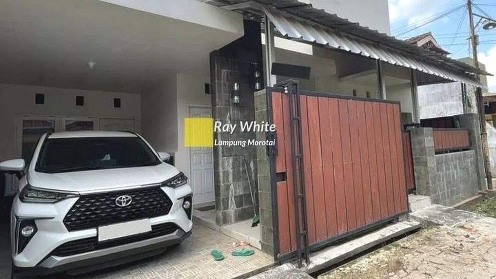 Dijual rumah mungil tengah kota