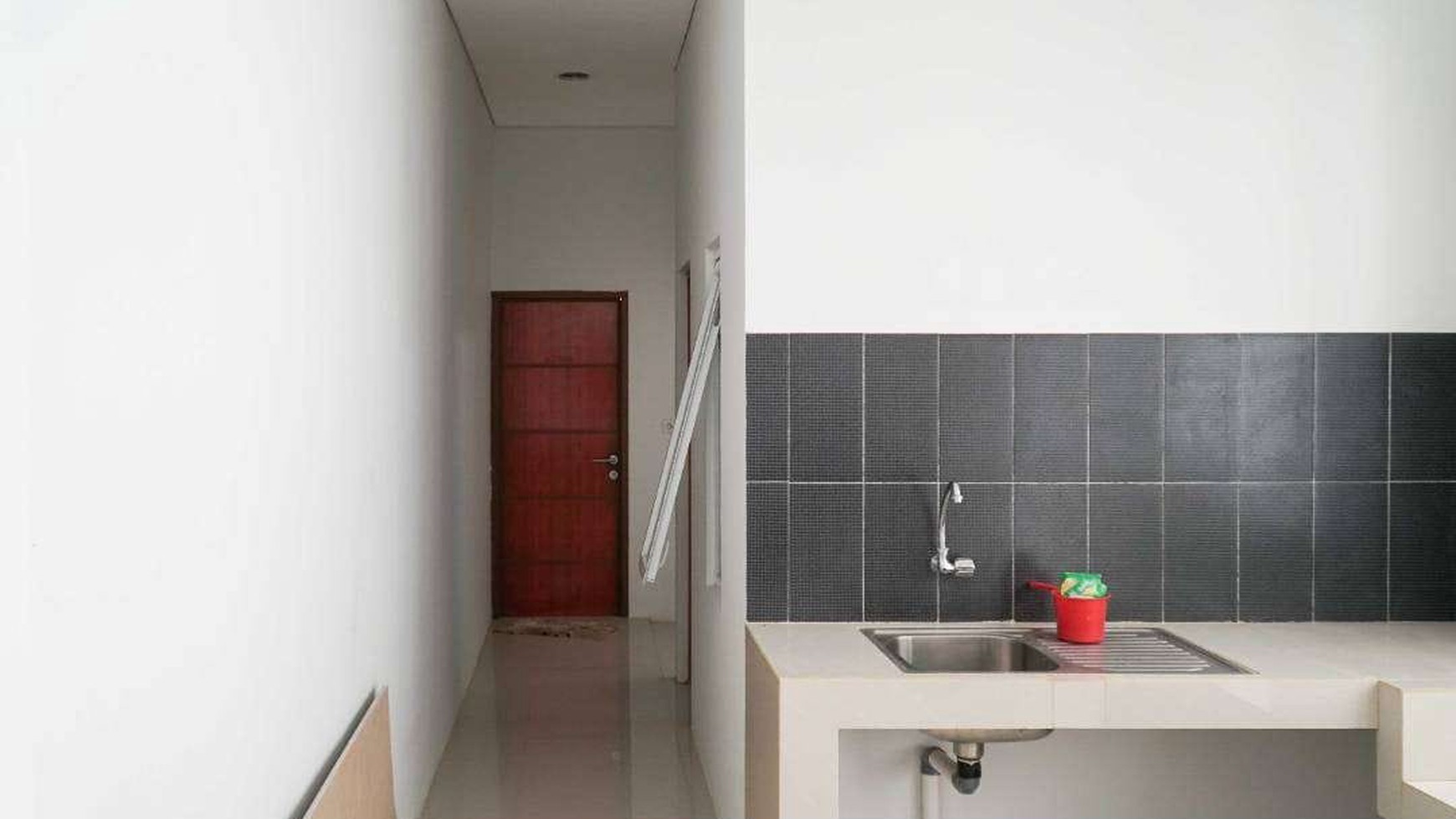 Termurah. Rumah Modern Minimalis Di Eminent Ingenia, BSD