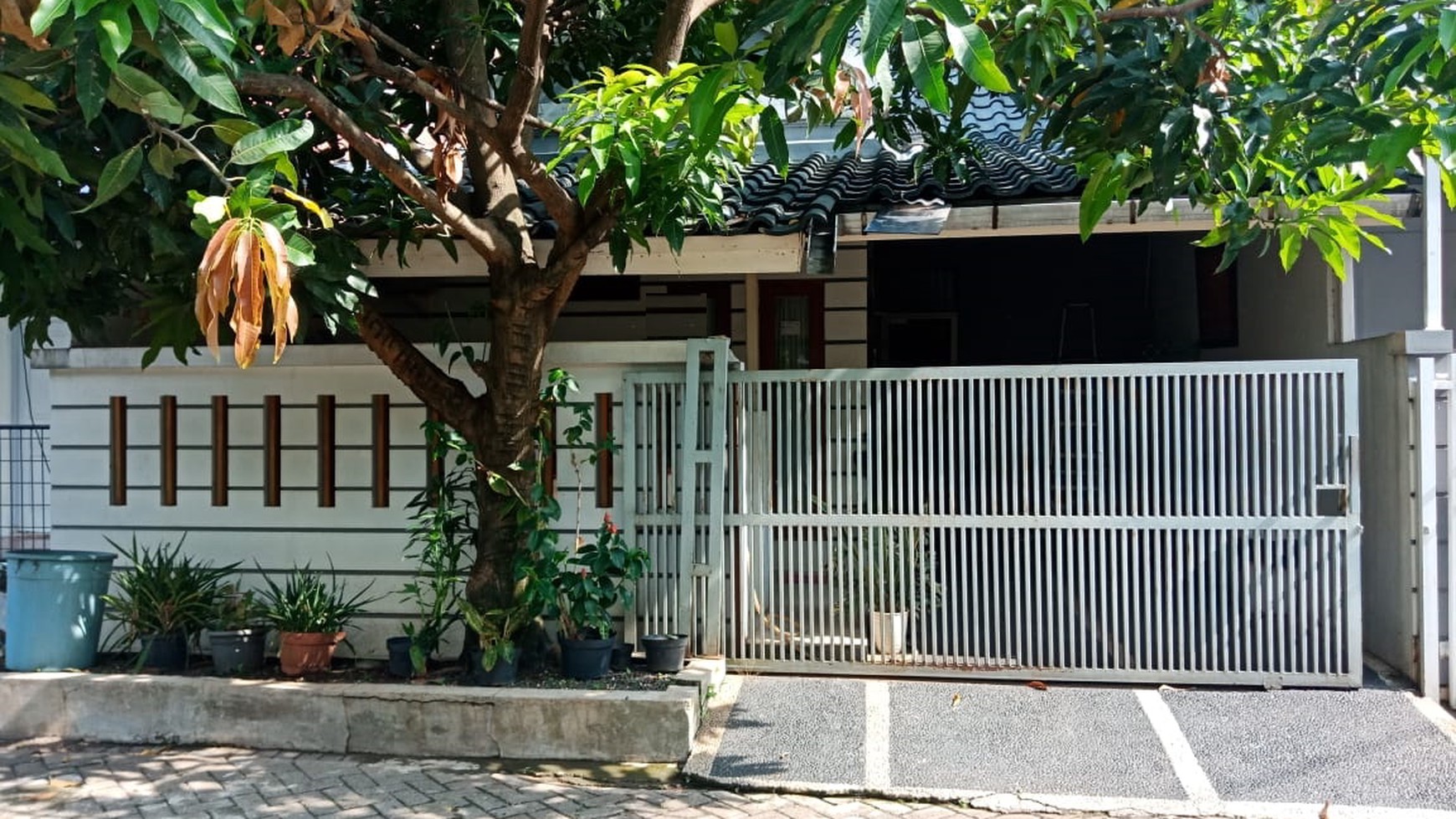 Rumah Asri Dekat Pusat Bisnis & Kampus UT Nempel Tol Serpong-Cinere Diarea Taman Harmoni 