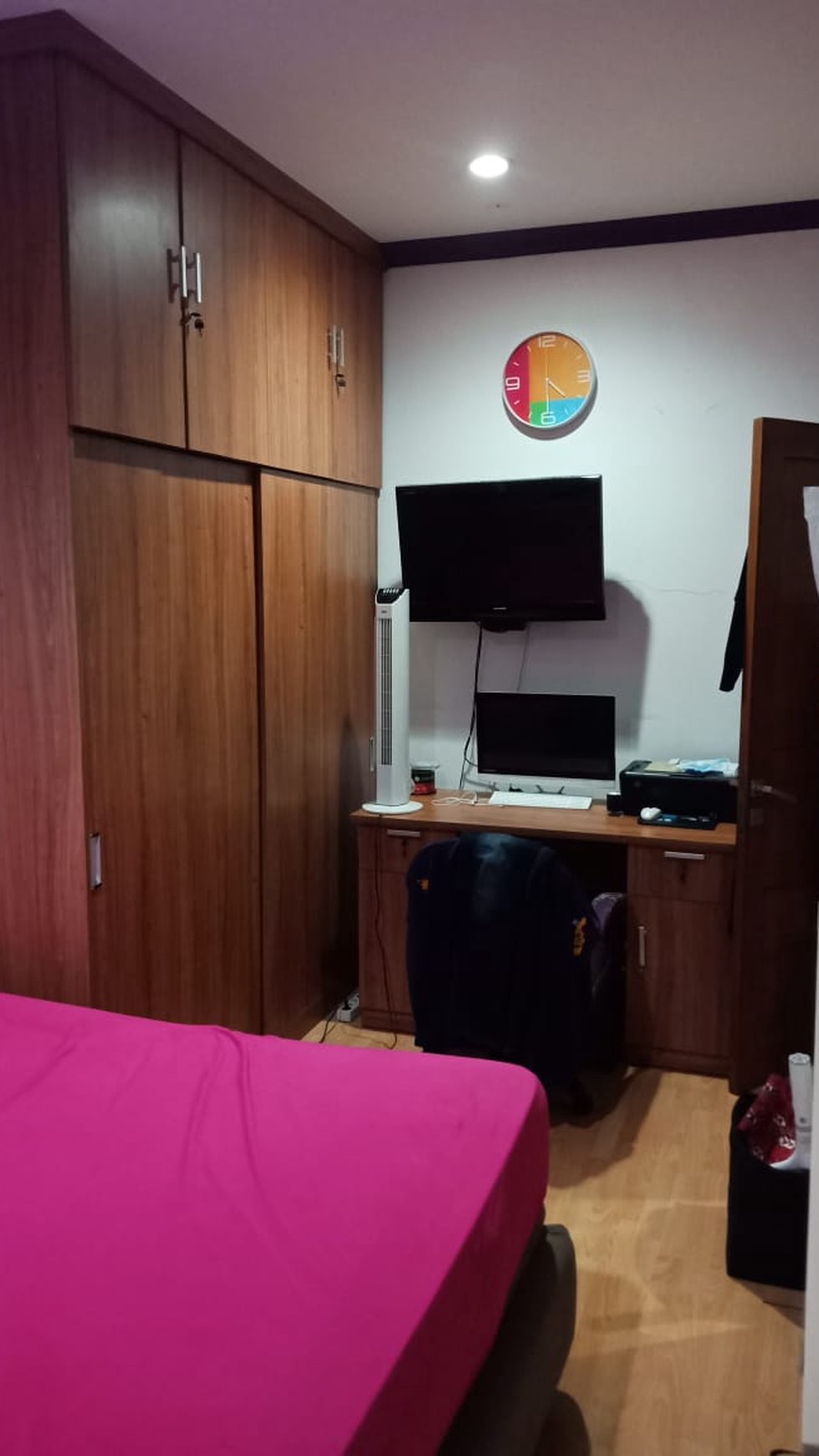 Rumah Asri Dekat Pusat Bisnis & Kampus UT Nempel Tol Serpong-Cinere Diarea Taman Harmoni 