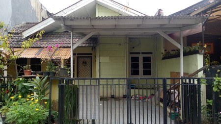 Rumah Murah di lingkungan yg nyaman, Bintaro Sektor 1 Jakarta Selatan