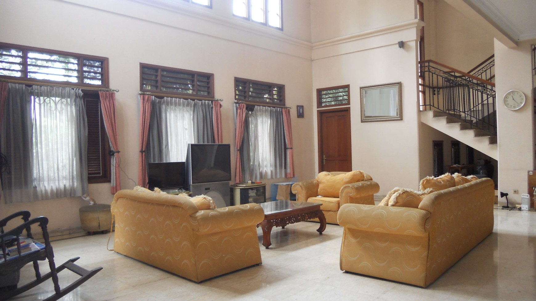 Rumah Rasa Villa 4000meter, Bukit Mas Bintaro, Pesanggrahan Jakarta Selatan, Row Jalan Lebar 