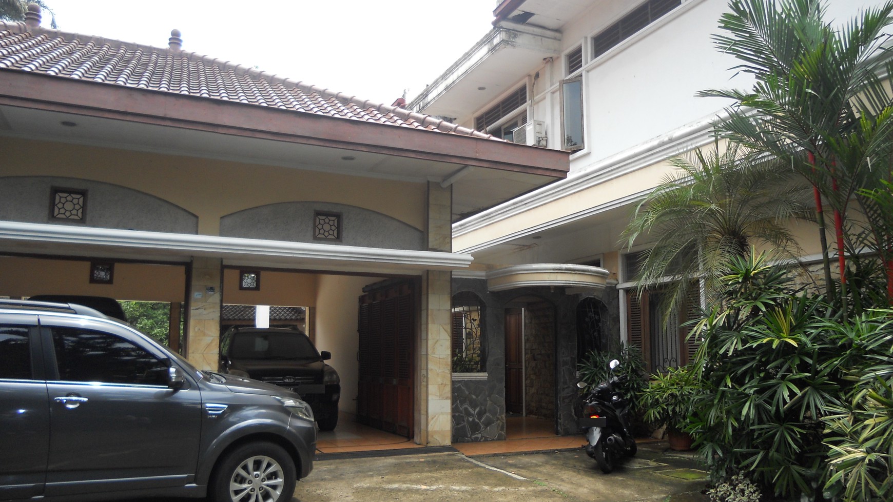 Rumah Rasa Villa 4000meter, Bukit Mas Bintaro, Pesanggrahan Jakarta Selatan, Row Jalan Lebar 