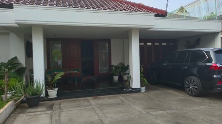 Rumah Siap Huni (Full Furnished) Jl. Ki. Mangunsarkoro, Menteng - Jakarta Pusat