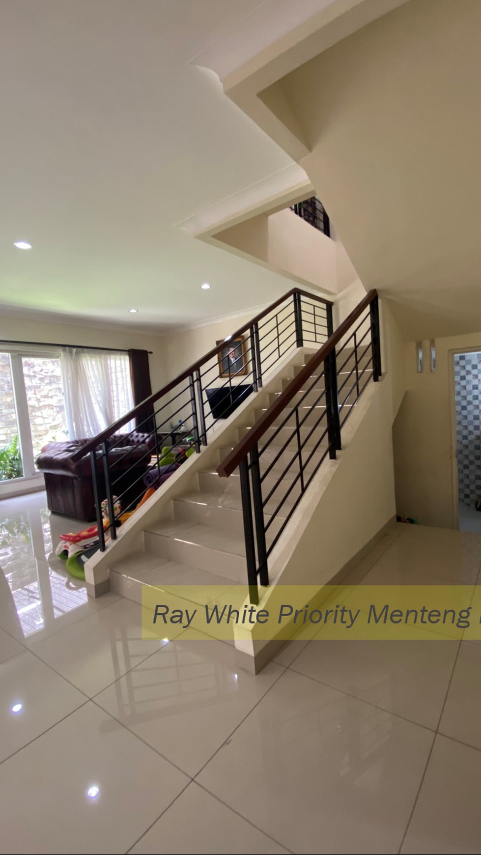 Fully Furnished House with Minimalis Design, The Green BSD, Tangerang Selatan