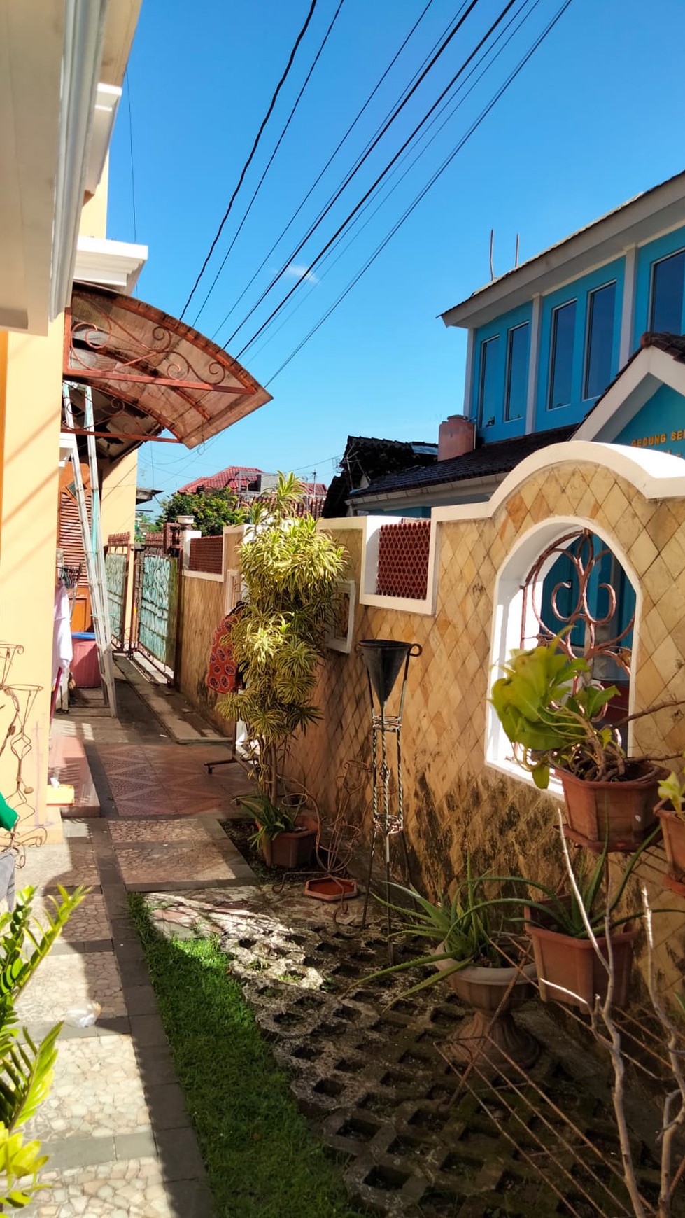 Rumah Mewah 7 Kamar Di Jl Veteran Dekat Kebun Binatang Gembiraloka