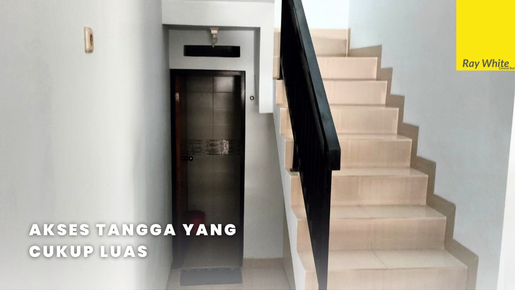 Dijual rumah mewah 2 lantai dengan desain elegan di kawasan Akasia Terrace yang berbatasan langsung dengan Tangsel