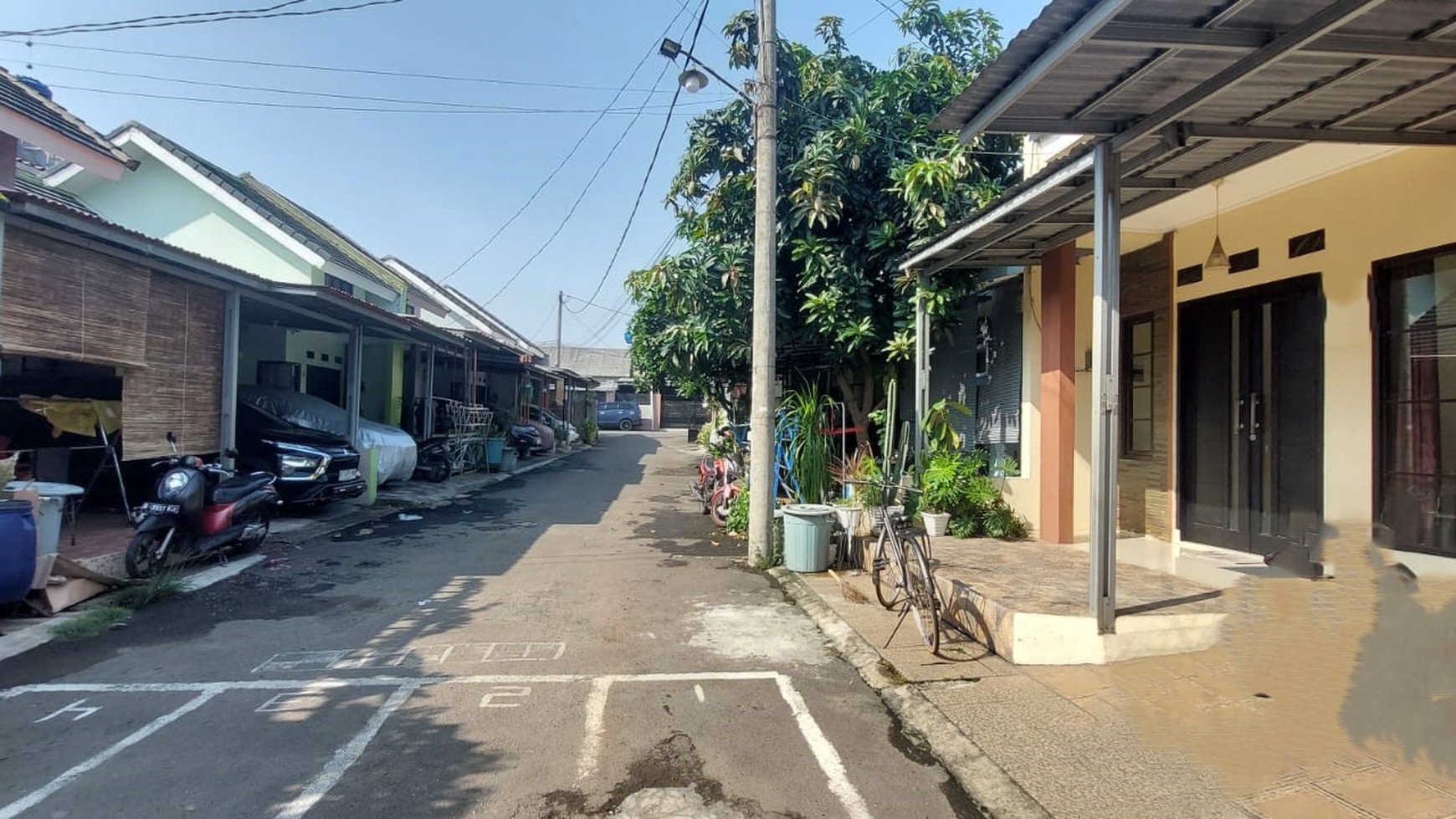 Rumah minimalis siap huni di jurang mangu pondok aren