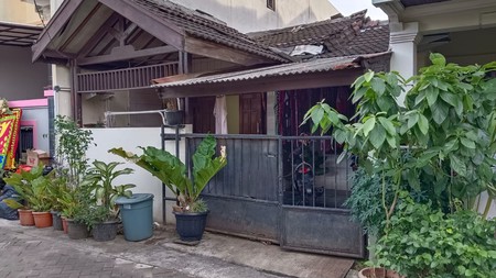 Dijual Rumah SHM di Komp Pinang Griya Permai, Tangerang Kota