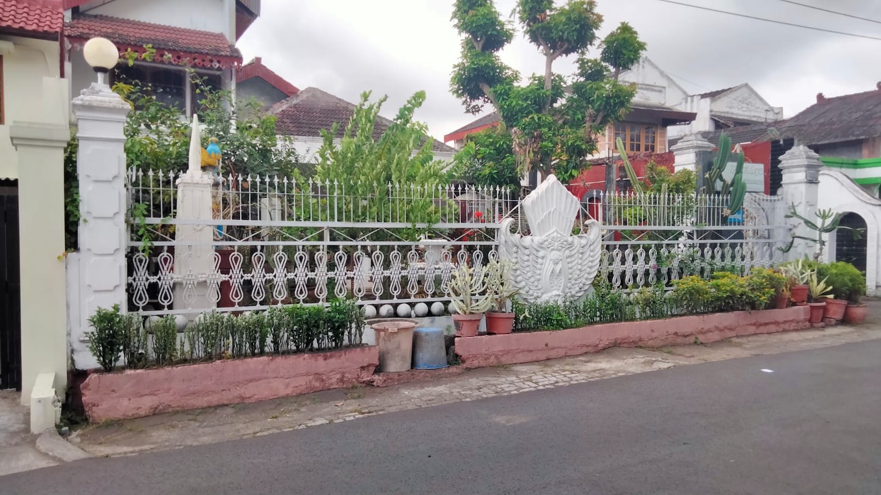 RUMAH LUAS DI KALASAN SLEMAN 5 KAMAR