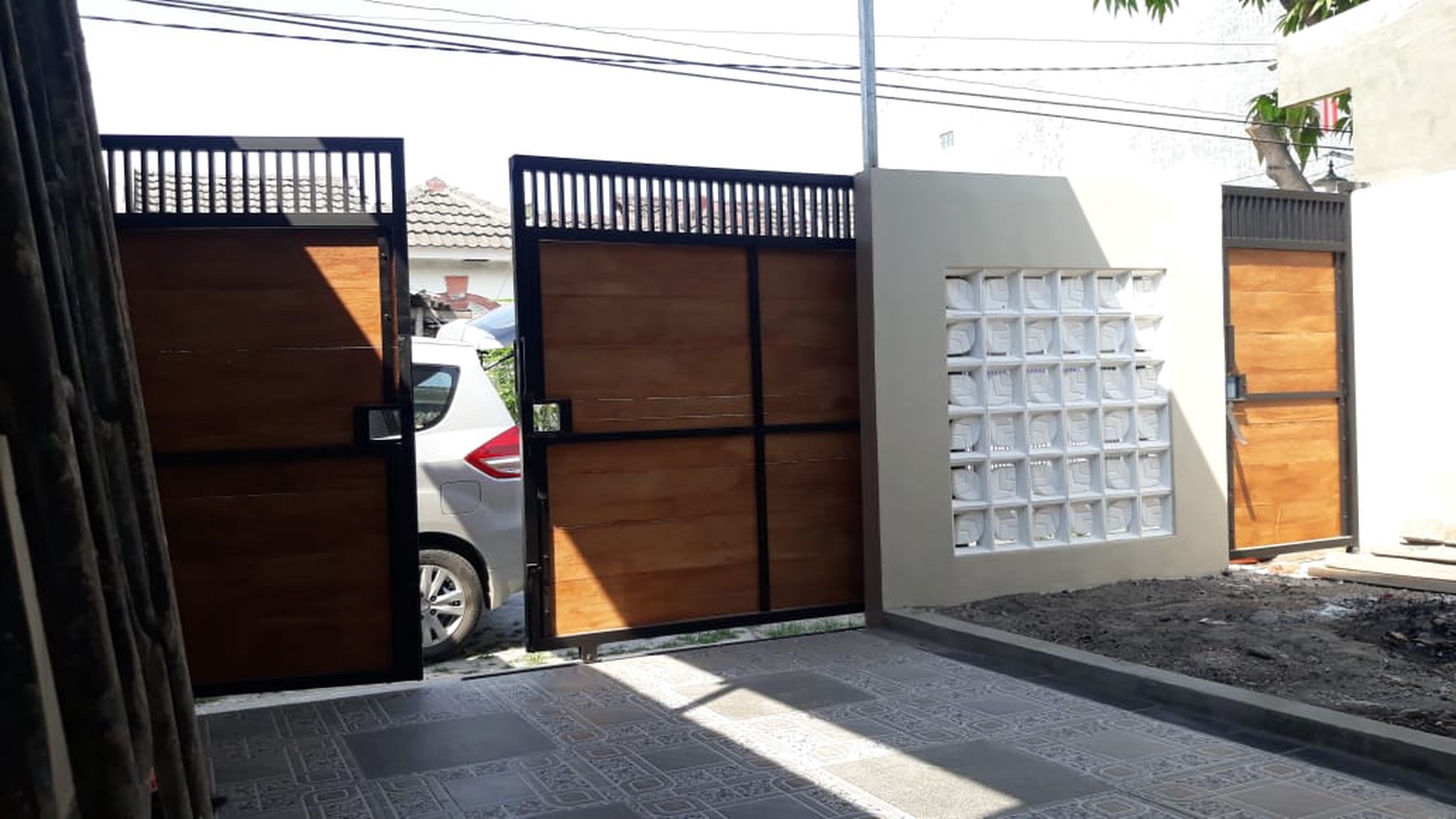 1616. Dijual Rumah Taman Surya Kencana Cluster Jupiter Sidoarjo