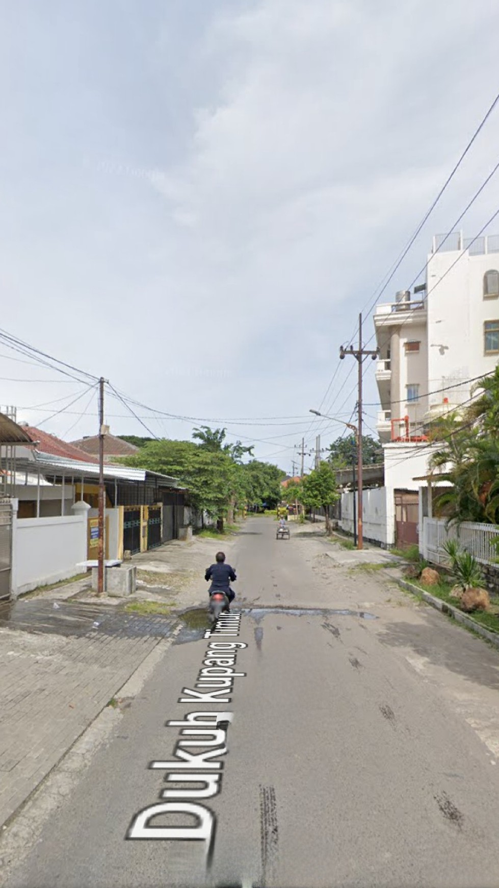 Rumah Dukuh Kupang Timur - Bintang Diponggo Surabaya dekat Ciputra World Mall