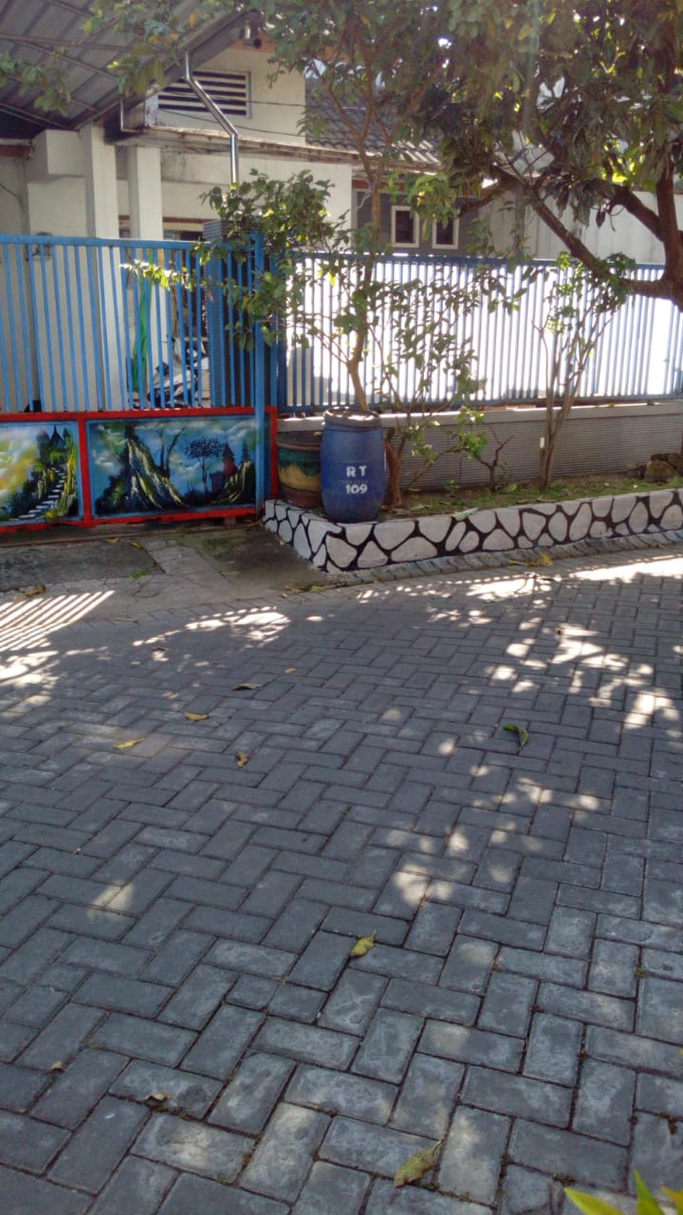 1611. Dijual Murah Rumah Surya Citra Residence Tropodo Waru