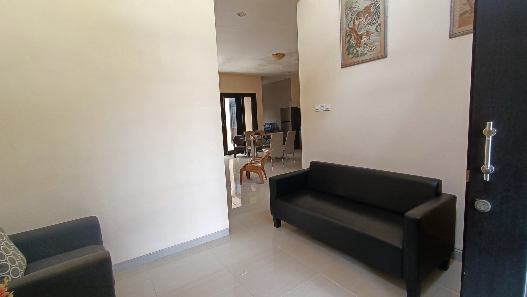 1607. Dijual Rumah Siap huni Raya Boulevard Eastwood Citraland Surabaya