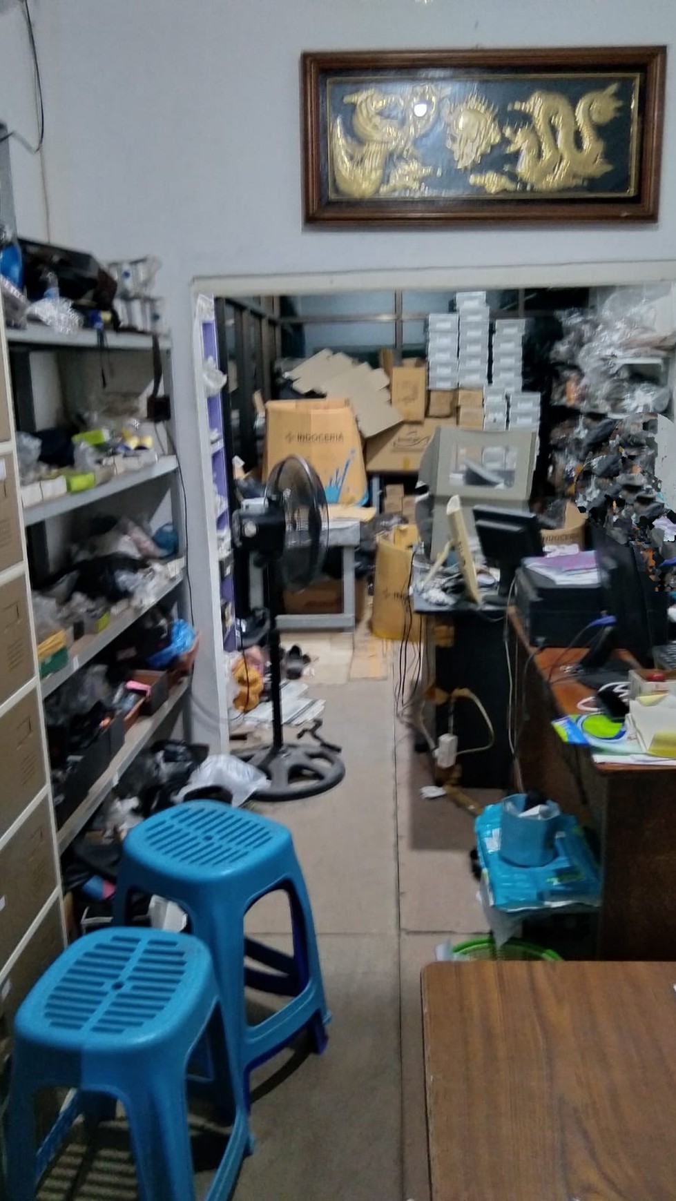1604. Dijual Bangunan itung tanah Jl Raya Berbek Waru Sidoarjo