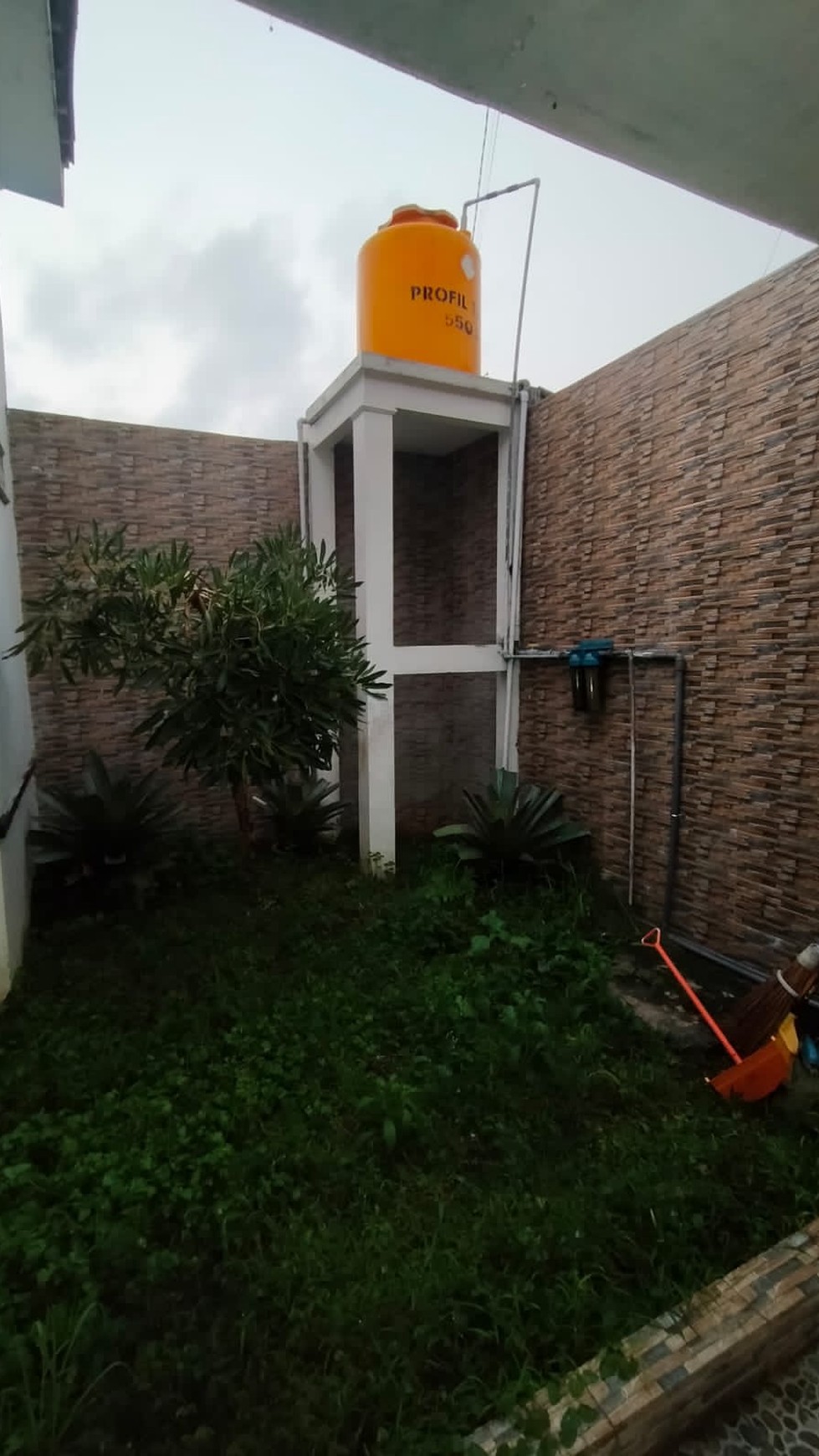 Dijual Villa Leopard Puri Indah dekat pusat wisata Batu-Malang BNS dll