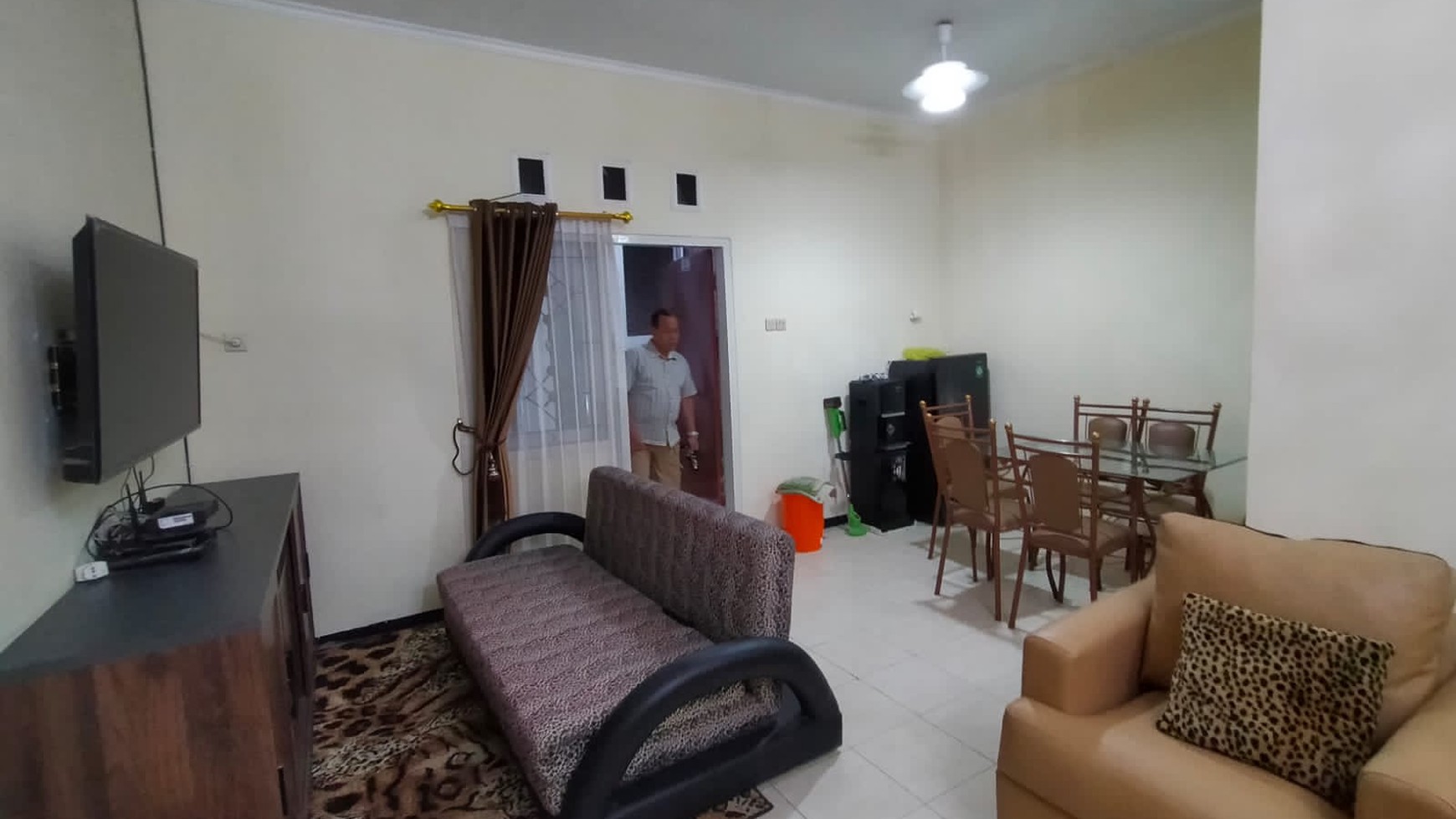 Dijual Villa Leopard Puri Indah dekat pusat wisata Batu-Malang BNS dll