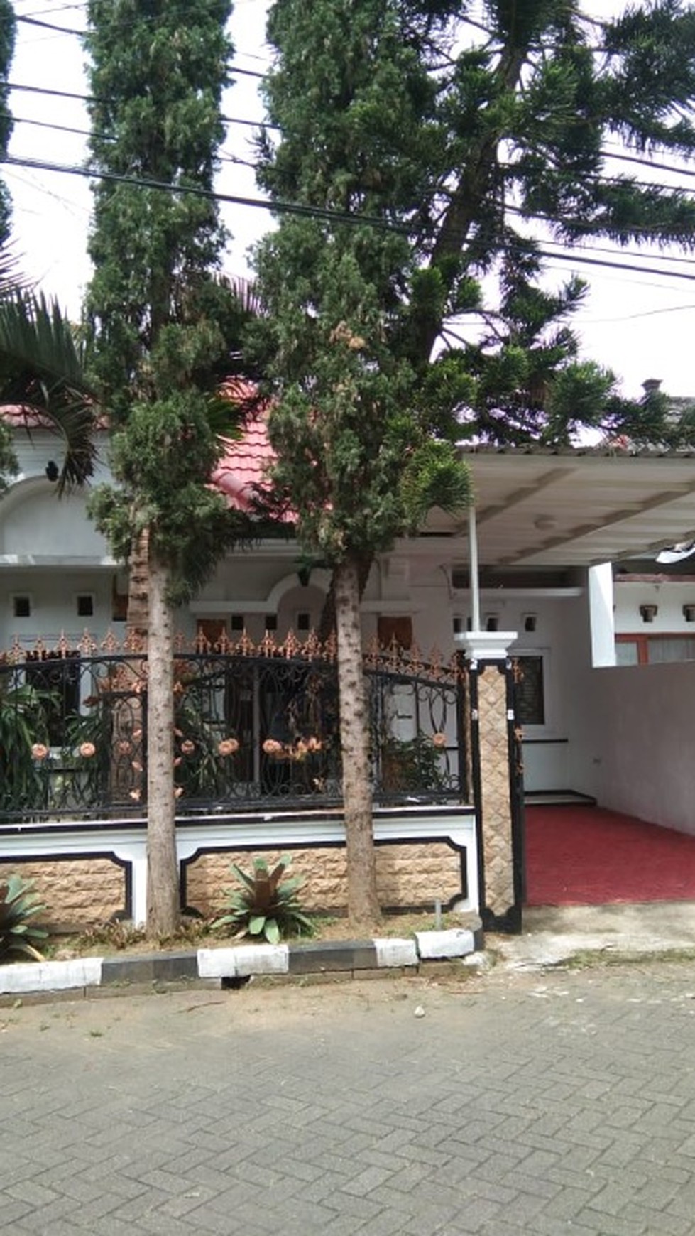 Dijual Villa Leopard Puri Indah dekat pusat wisata Batu-Malang BNS dll