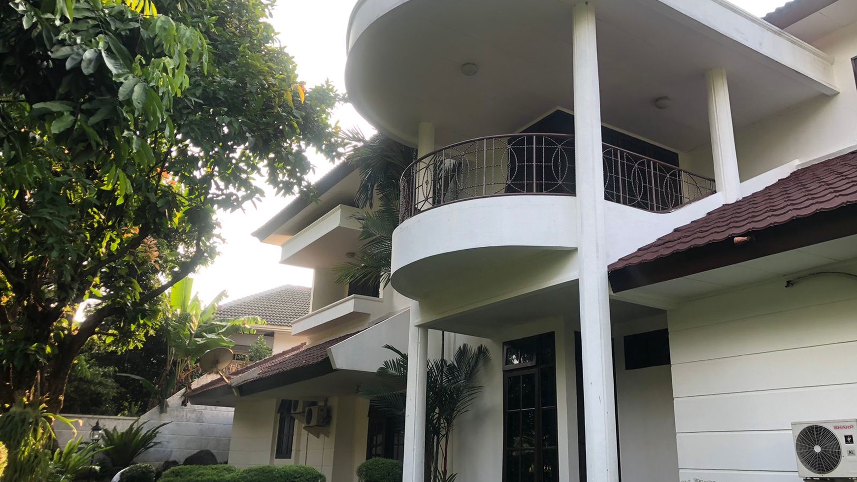 Dijual rumah cantik lokasi strategis siap huni Vila Duta - selangkah ke kantor walikota Bogor