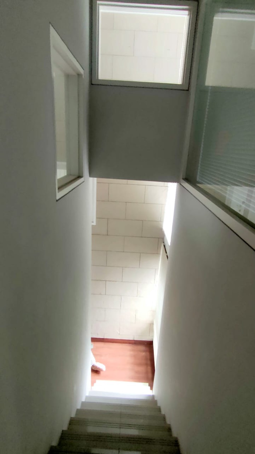  Rumah Minimalis di Kebayoran  Bintaro