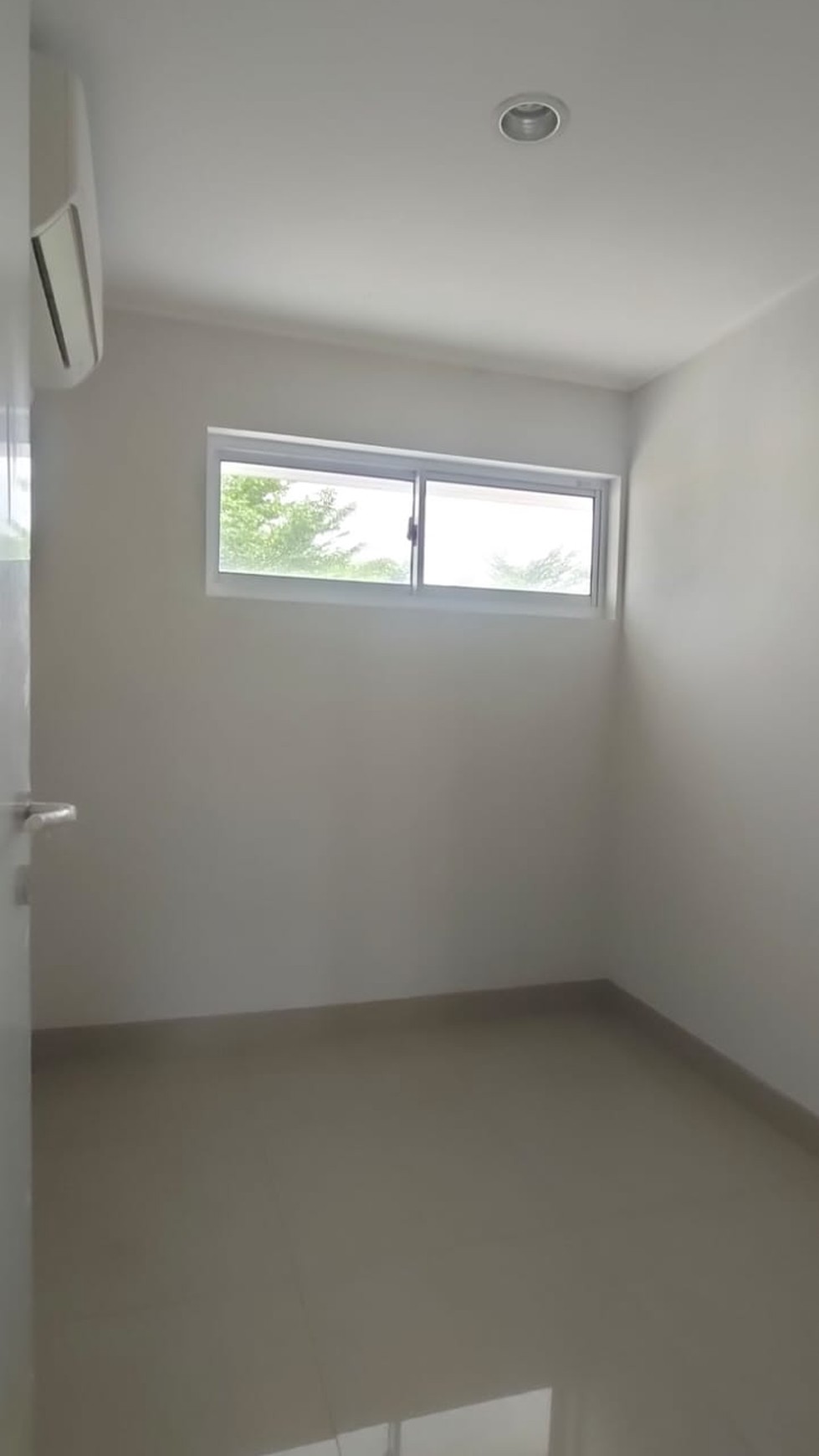  Rumah Minimalis di Kebayoran  Bintaro