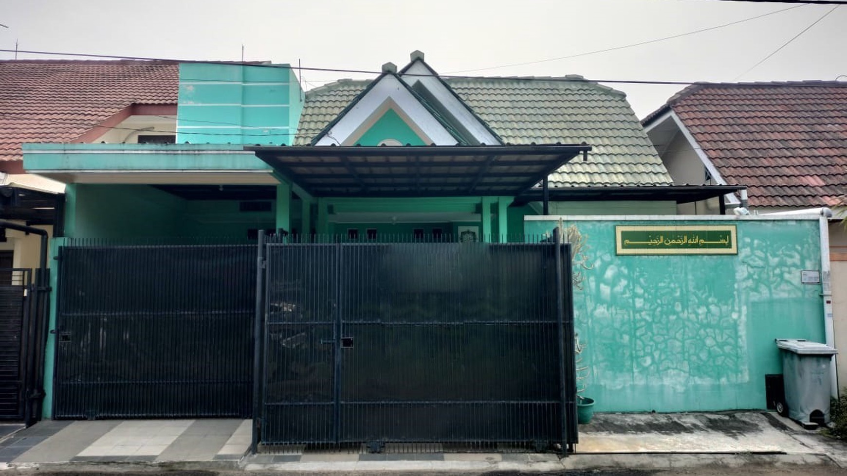 RUMAH dI GRIYA LOKA BSD CITY (DEKAT MESJID)