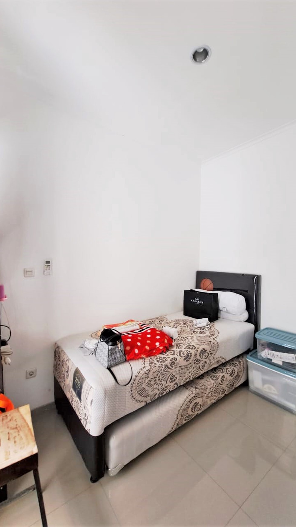 Apartemen Cantik Siap Huni dengan Hunian Nyaman dan Asri @The Oasis Bintaro