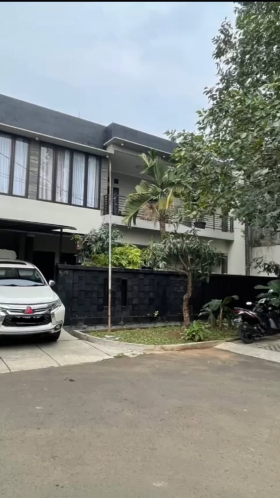 Rumah Bagus Di Jl Gelatik Raya Bintaro Jaya Sektor 2