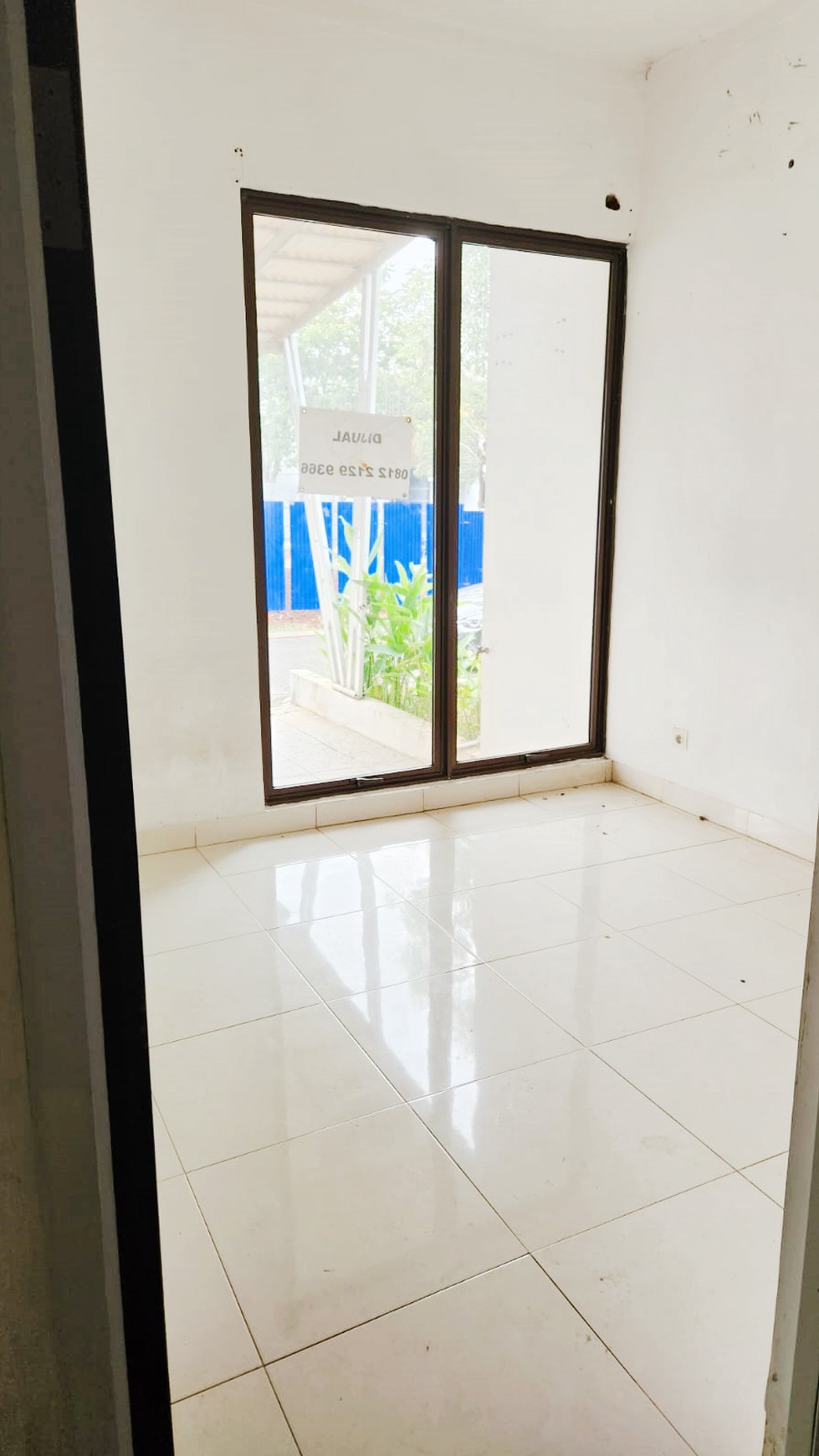 Rumah Bagus Di Viola Residence Graha Raya Bintaro Jaya